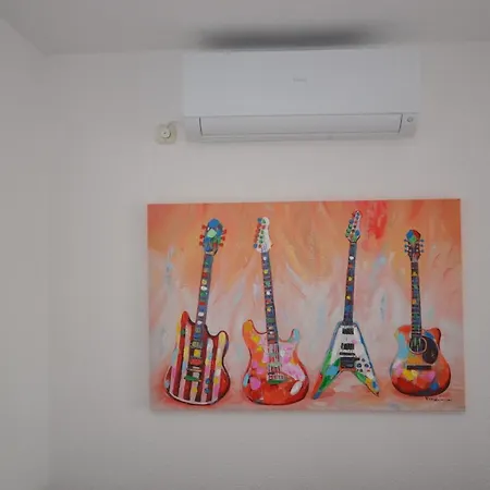 Apartman Sun Kiis Postira