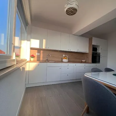 Apartman Sun Kiis Postira